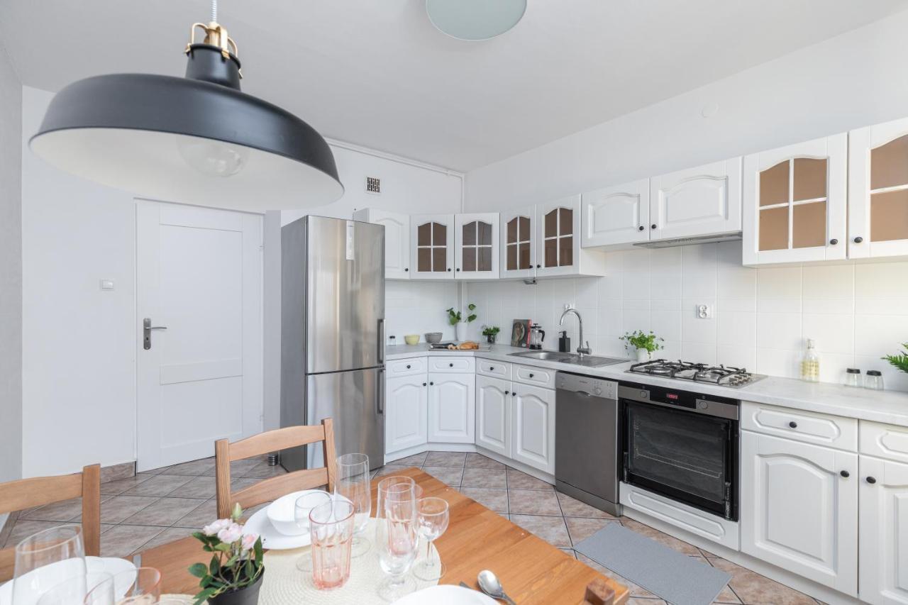 Superapart Polnej Rozy 1 Apartment Warsaw Luaran gambar